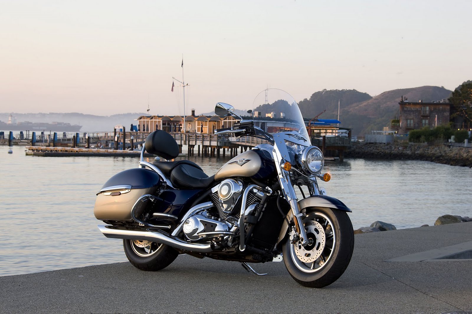 Top Motorcycle: 2009 Kawasaki Vulcan 1700 Nomad