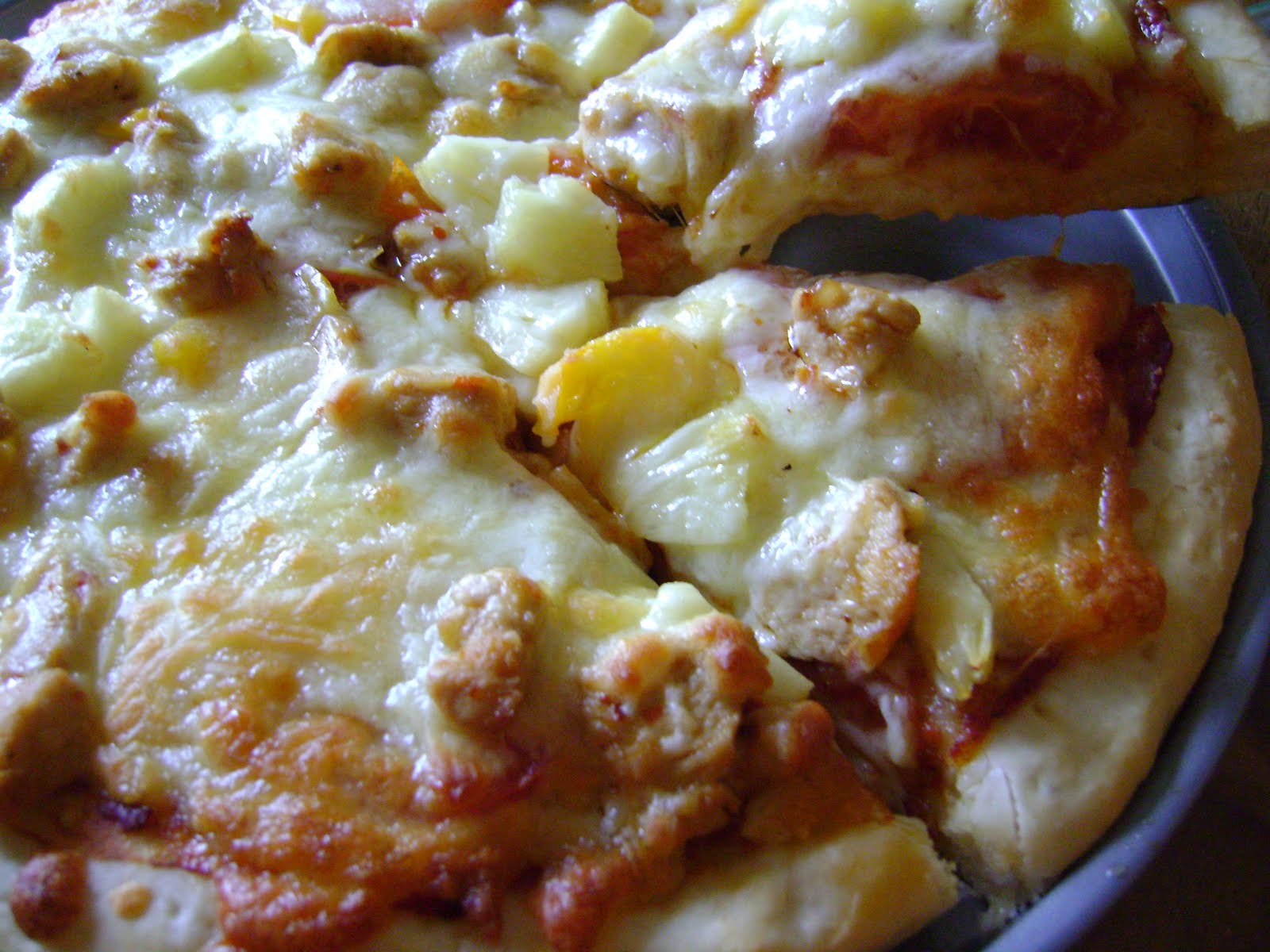 Resepi Hawaiian Chicken Pizza - doh roti pizza lembut dan 