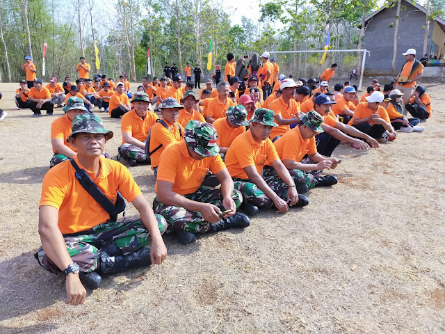 Kodim Karanganyar - Bati Wanwil Koramil 01 Karanganyar Ikuti Napak Tilas Perjuangan Raden Mas Said