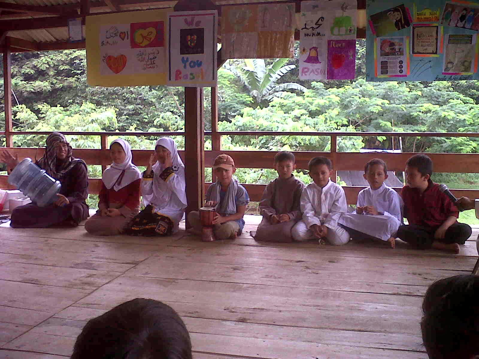 Sekolah Alam Cendekia Bogor: Januari 2014