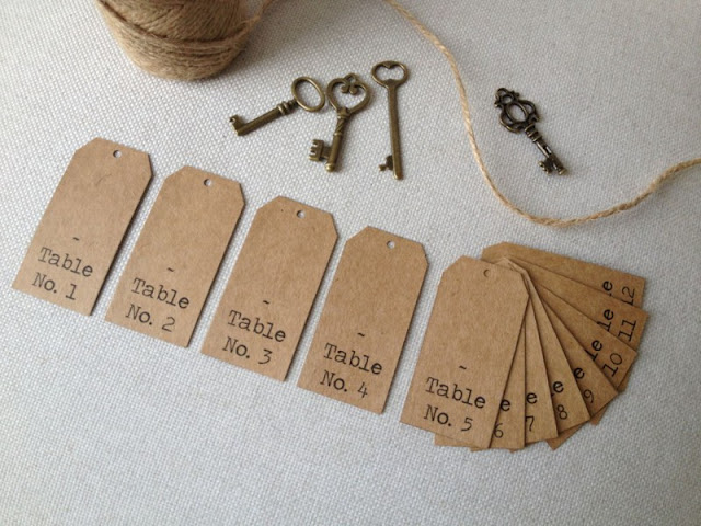 Extraordinary-diy-wedding-tag-key-chain-with-unique-tag-brown-paper