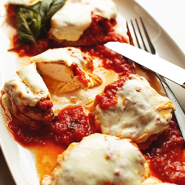 Keto Chicken Parmesan #ketorecipes #lowcarbrecipes