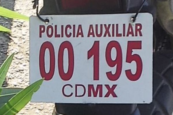 Placa Policía De La Ciudad De México