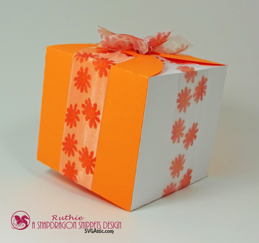 Ribbon wrap box - SnapoDragon Snippets - Ruthie Lopez - My Hobby My Art