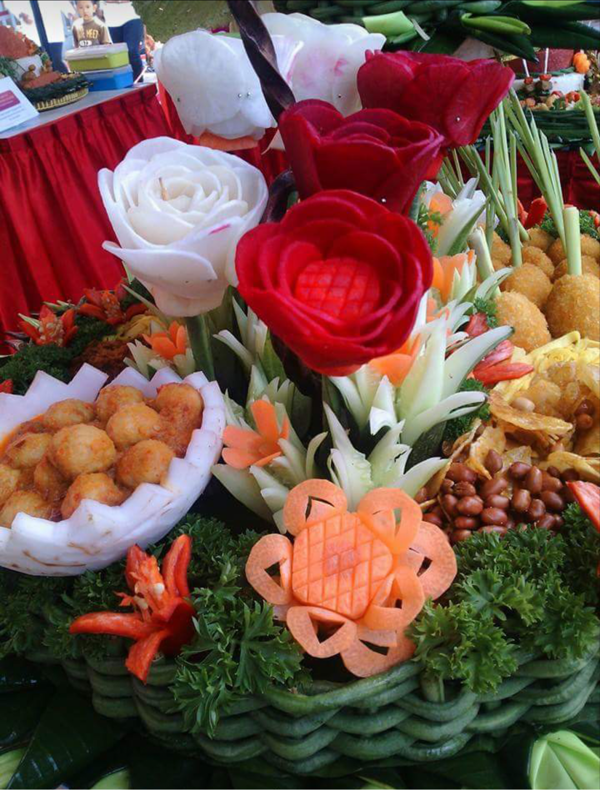 Yuyun Kitchen Kreasi Tumpeng