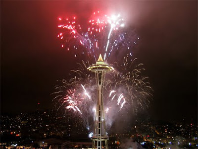 Space needle fireworks 2010