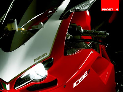 news wallpaper. Ready to race: Ducati 1098R vs