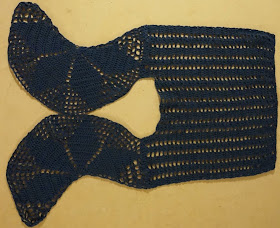 Sweet Nothings Crochet free crochet pattern blog, free crochet ladies bolero pattern, photo of both back and front of the bolero,