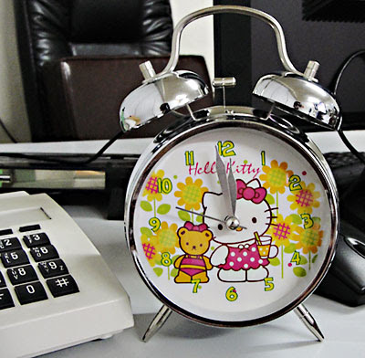 hello kitty alarm clock