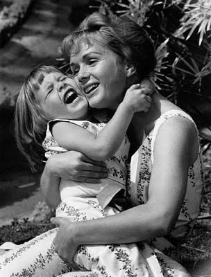 Debbie Reynolds with daughter Carrie Fisher