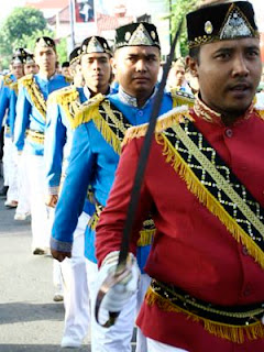 PEMECUTAN-BEDULU-MAJAPAHIT: SEJARAH WARGA BUGIS