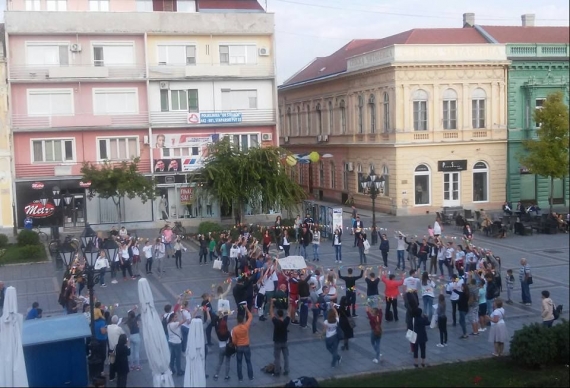 Mladi iz tri zemlje poslali poruku iz Sombora: Gradimo mir