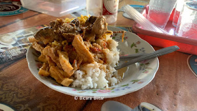 Warung Mak E Dekat Terminal Patria Blitar, Rekomendasi Makan yang Murah dan Enak