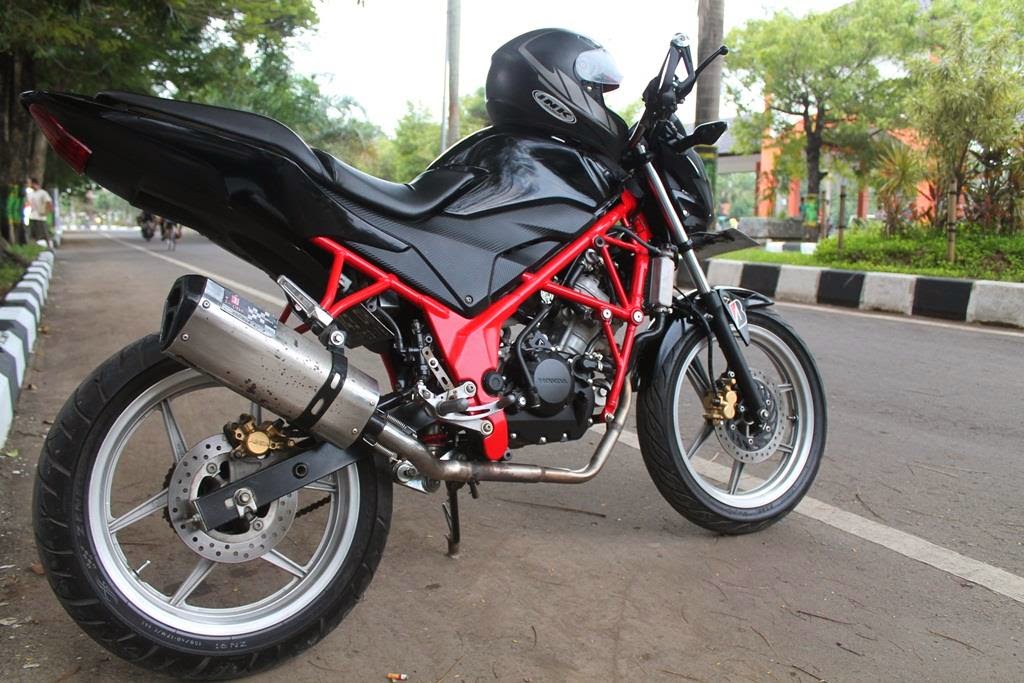 Modifikasi Honda CB150R Street Fighter - Variasi Motor 