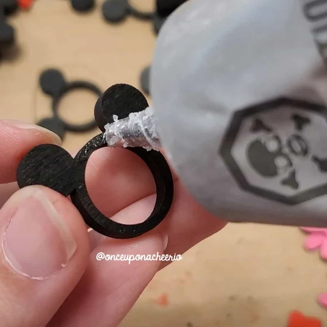 Laser Cut Wood Minnie Mouse rings glue on bow