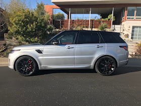 Side view of 2019 Range Rover Sport HST MHEV