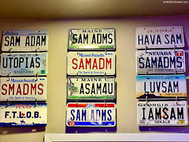 Matrículas en la Tienda de Regalos de la Fábrica de Samuel Adams