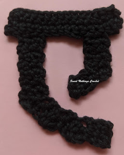 8th VOWEL of the HINDI ALPHABET - a free crochet pattern from Sweet Nothings Crochet