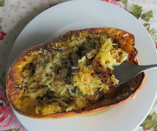 Buttery Air Fryer Spaghetti Squash