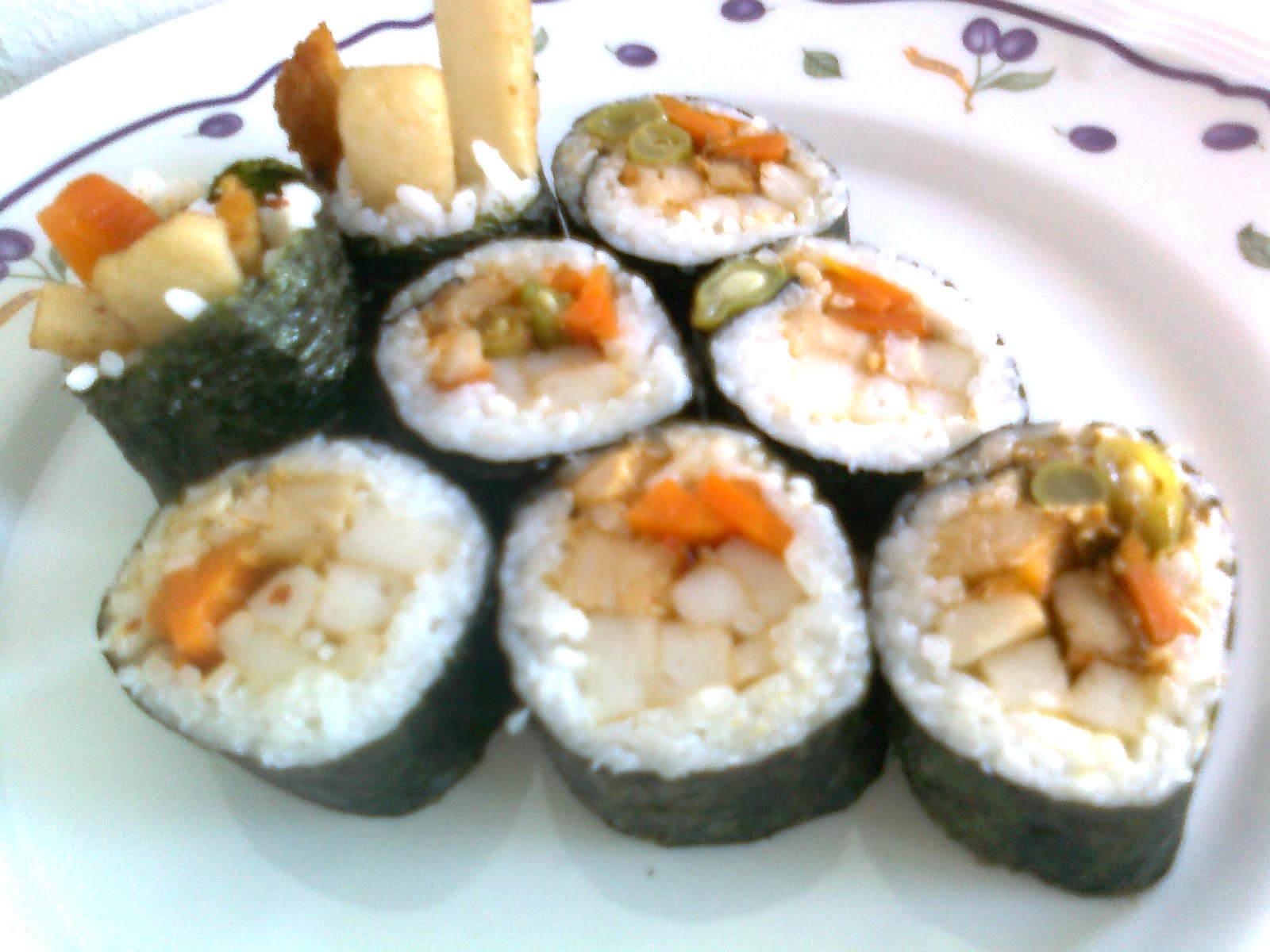 MY LOVELY DAY BOOK: BUAT SUSHI SENDIRI?