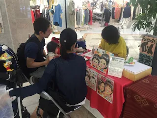 ライブ似顔絵風景