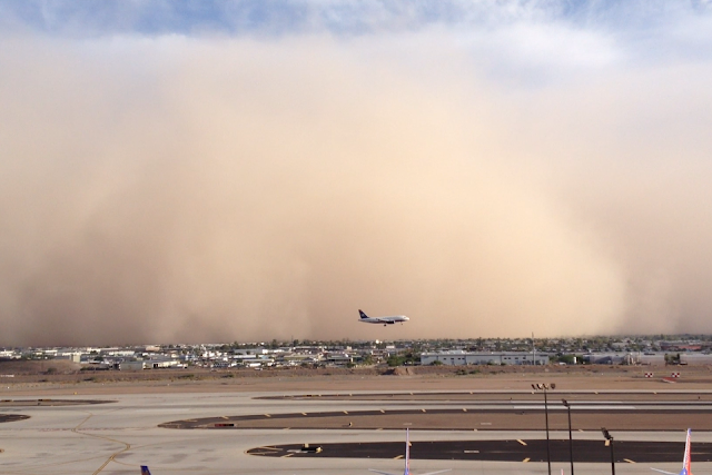 PHX Sky Harbor Airport Haboob Southwest Airlines USAirways