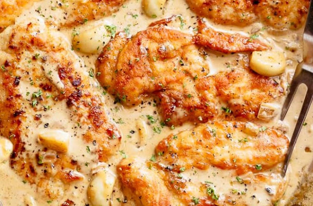 CREAMY GARLIC CHICKEN BREAST RECIPE