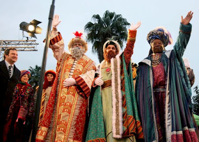 Spanyol Háromkirályok felvonulása (Cabalgata de Reyes Magos)