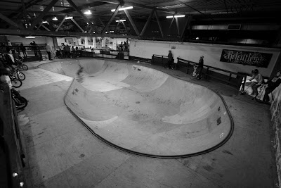 skateboarding corby skatepark bowl