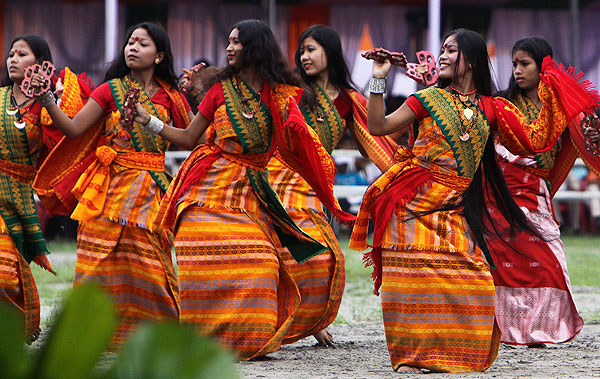 Bagurumba folk dance