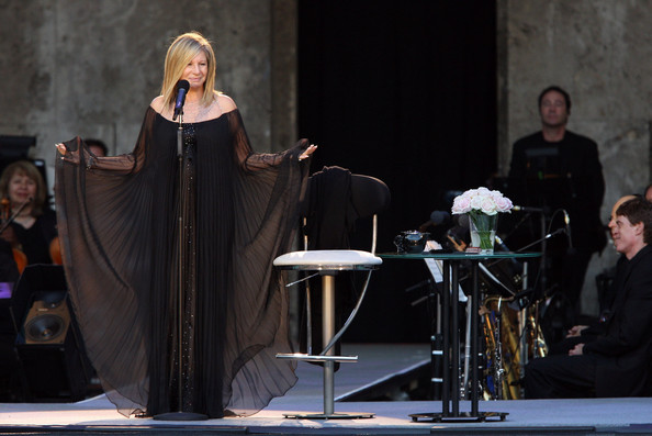 Barbra Streisand Announces August Tour Schedule 