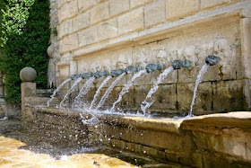 Las fuentes de las Canelles o de los Condes