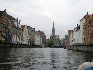 Rio Djever para os passeios de Barco em Bruges Bélgica