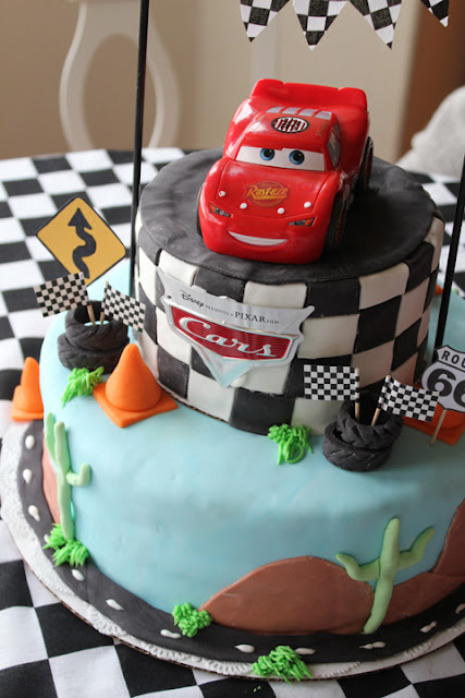 cars cake toppers. pixar cars cake design.