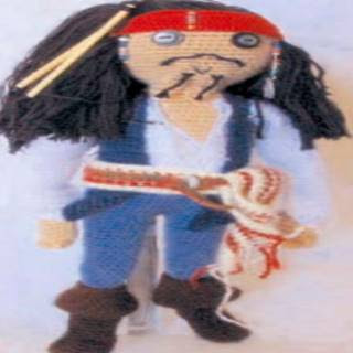 PATRON GRATIS CAPITAN SPARROW PIRATAS DEL CARIBE AMIGURUMI 29516