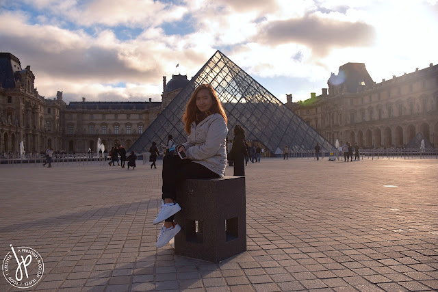 woman, louvre pyramid, sunrise