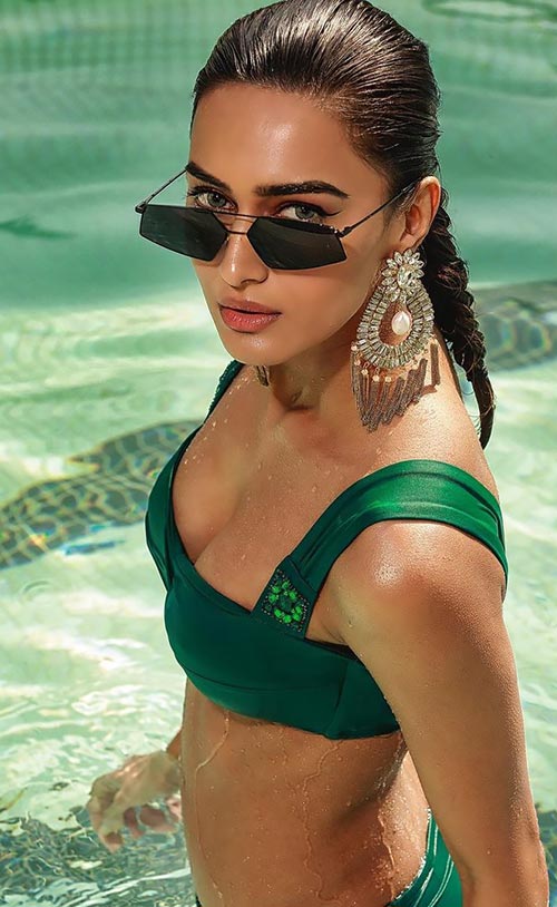 Erica Fernandes bikini hot actress slim sexy body