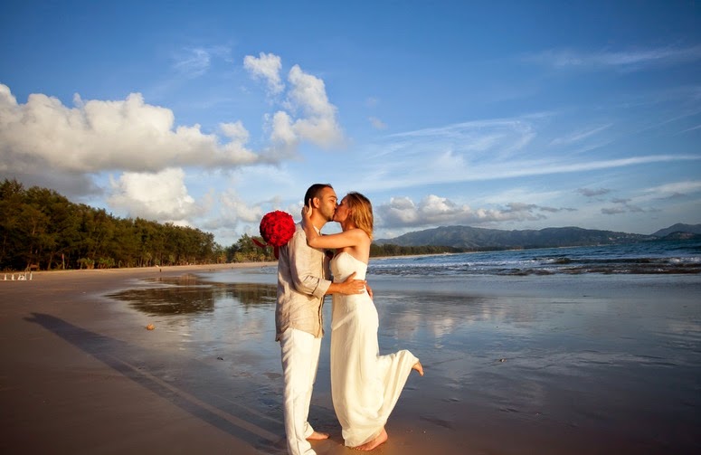 Honeymoon Tour Packages in South East Asia from Delhi India