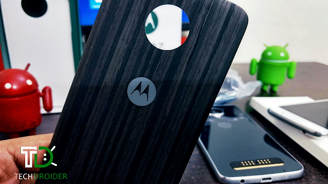 Motorola Moto Z Play Unboxing! TechDroider