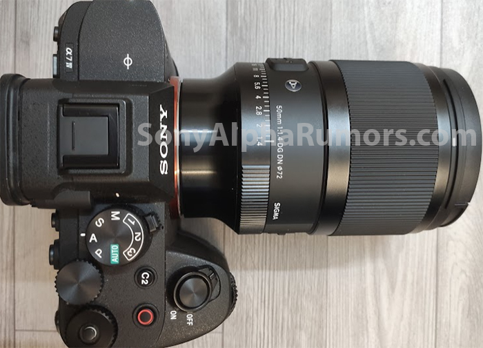 Камера Sony с объективом Sigma 50mm f/1.4 DG DN Art