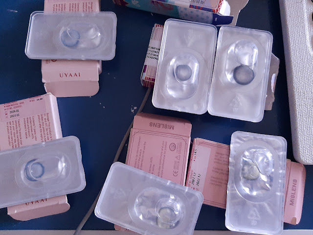 The 3 pairs of contact lenses on the table