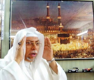 Tiba-Tiba Semua Jemaah Masjid Bukit Puchong DiBawa Bersolat Jumaat Di Masjidil haram!!!