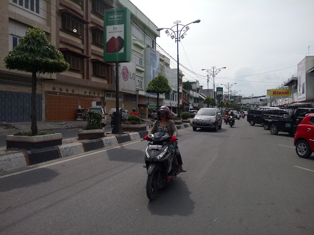 Warga panik akibat merasakan getaran gempa yang melanda Madina.