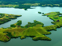 Pesona Danau Sentani Papua