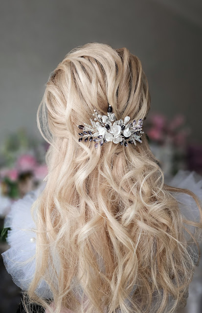 Ethereal Elegance: Purple Wedding Hair Comb for a Dreamy Bridal Look