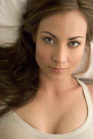 Courtney Ford Profile pictures, Dp Images, Display pics collection for whatsapp, Facebook, Instagram, Pinterest, Hi5.