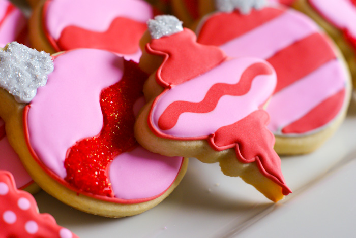 How to Decorate EASY Pink + Red Christmas Ornament Cookies