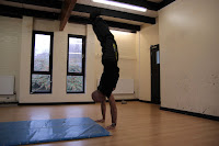 Free handstand