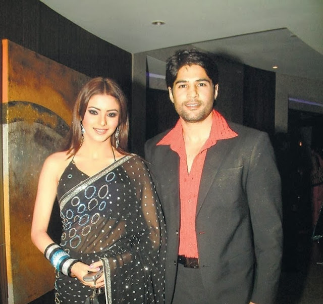 Rajeev khandelwal & Aamna Sharif Couple HD Wallpapers Free Download