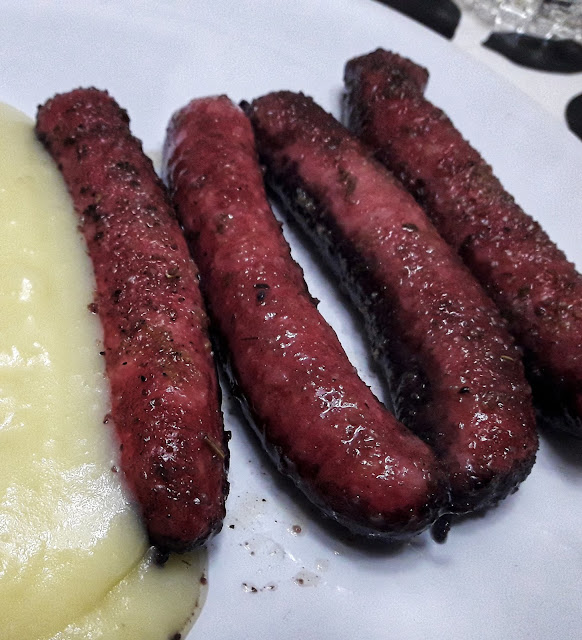 SALCHICHAS AL VINO TINTO